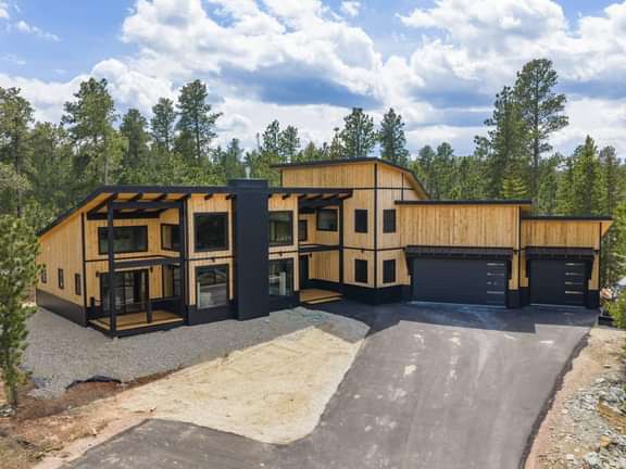 No Regrets Rental Listing