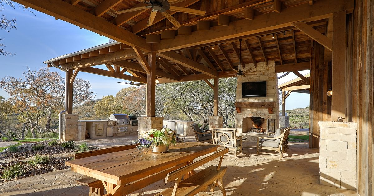 Timberlyne | Custom Post & Beam Outdoor Living