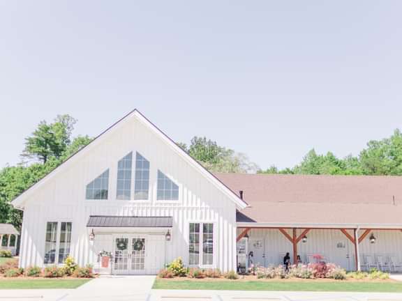 Timberlyne Commercial Barn Timber Frame Aurora Farms 1