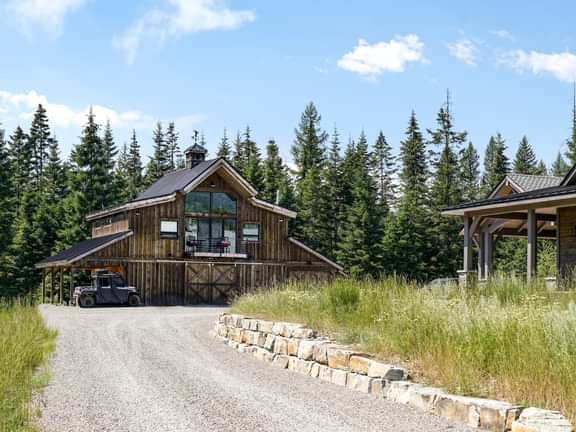 Timberlyne Guest Loft in Montana Timber Frame Barn Home 1