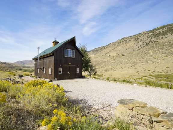 Timberlyne Mountainside Guest House Timber Frame Garage Home 1