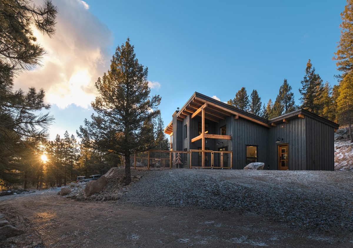 Timberlyne Modern Minimalist Timber Frame Home 1 edit