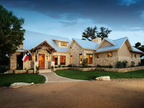 Timberlyne Rustic Farmhouse Timber Frame Home 1