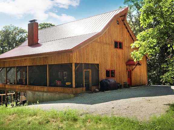 Barn home ponderosa country barn JSA1214 sampson headerimage