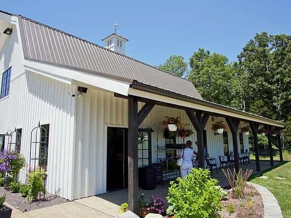 Commercial barn great plains gambrels CSM914 DSC00082main