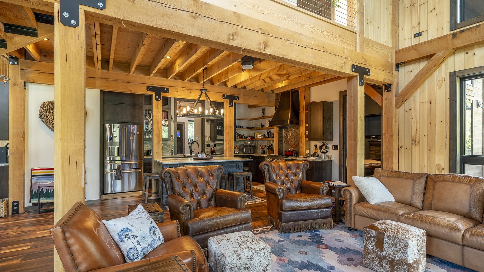 19 DSC07947 A WEB Resized