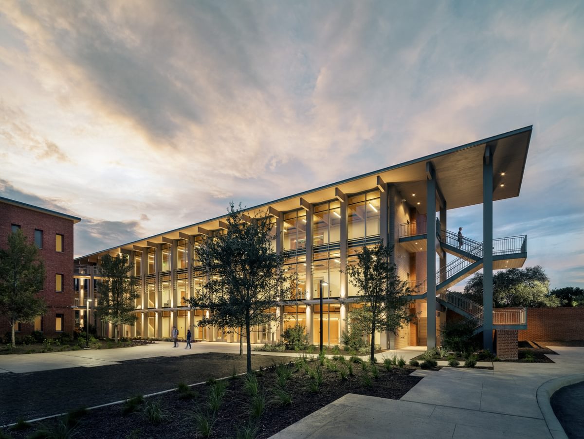 20220818 Lake Flato Trinity University 1 A