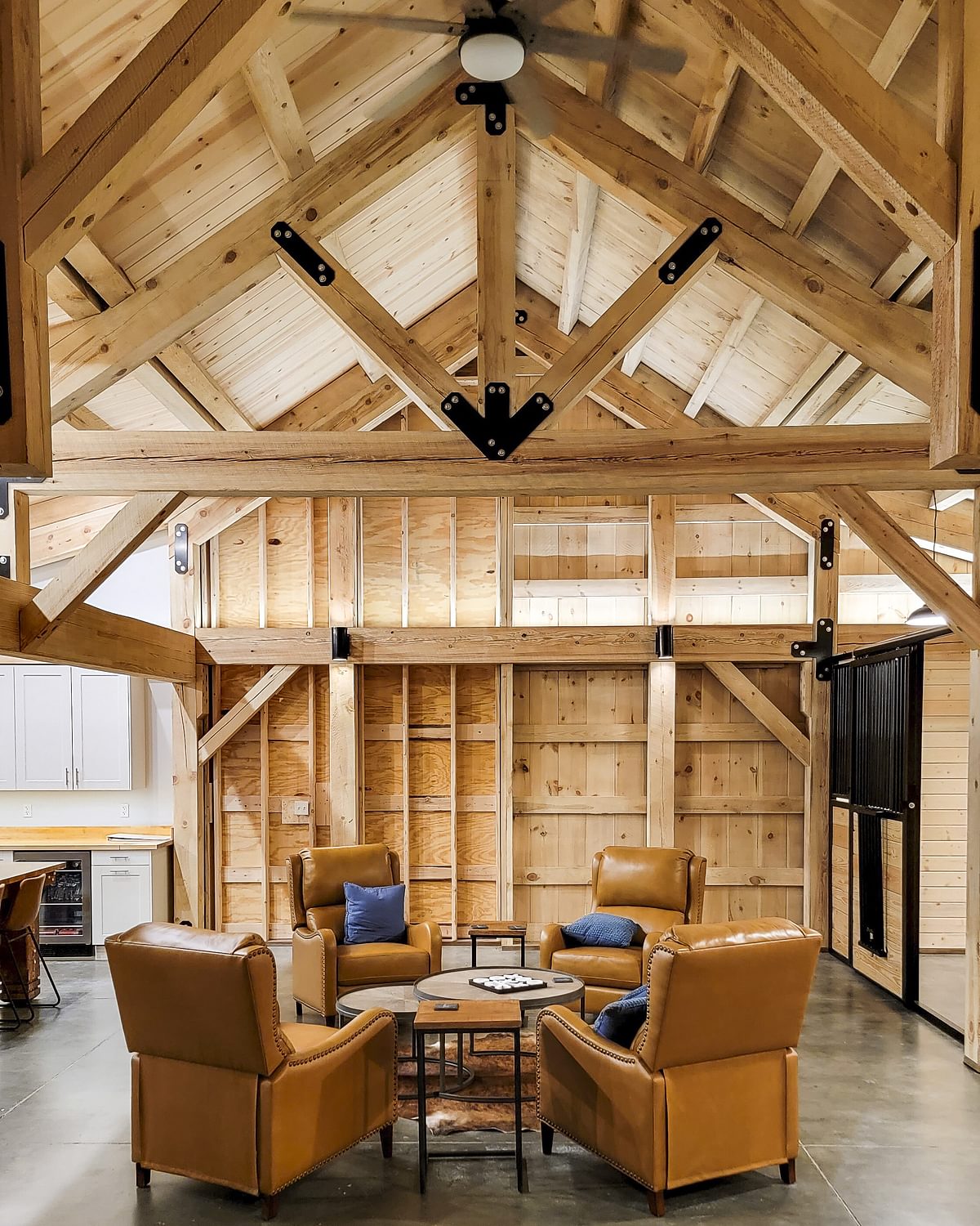 20221116 120833 B B crop