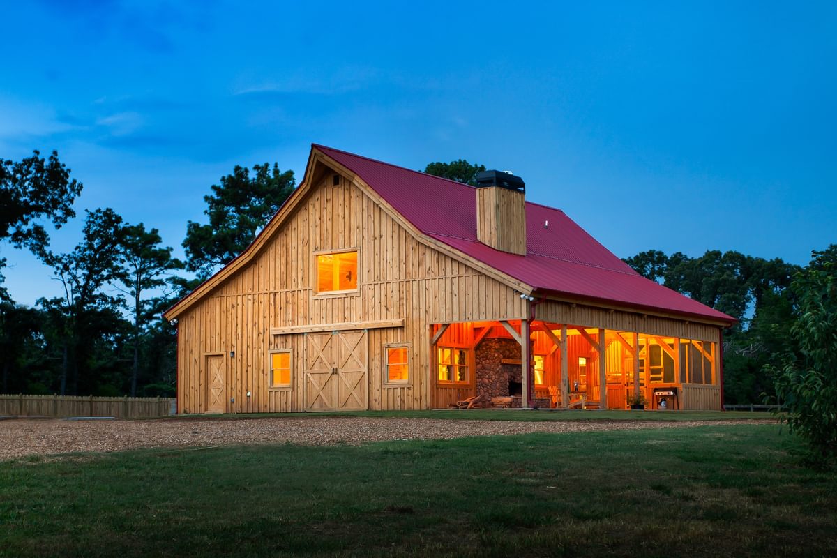 Rustic Barn Houses