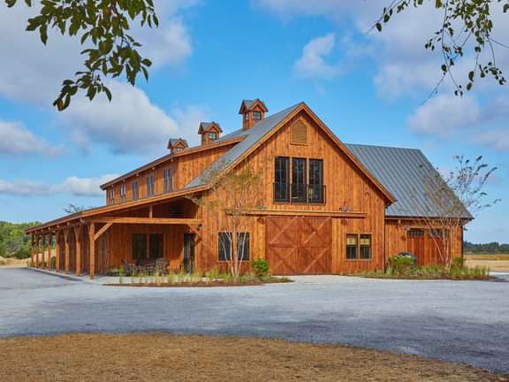 3 29 21 Massachusetts Barn Home Di Mayo MA web 1
