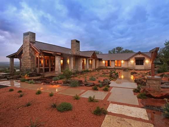 3 29 21 Secluded Hybrid Home Brockoeft TX web 12