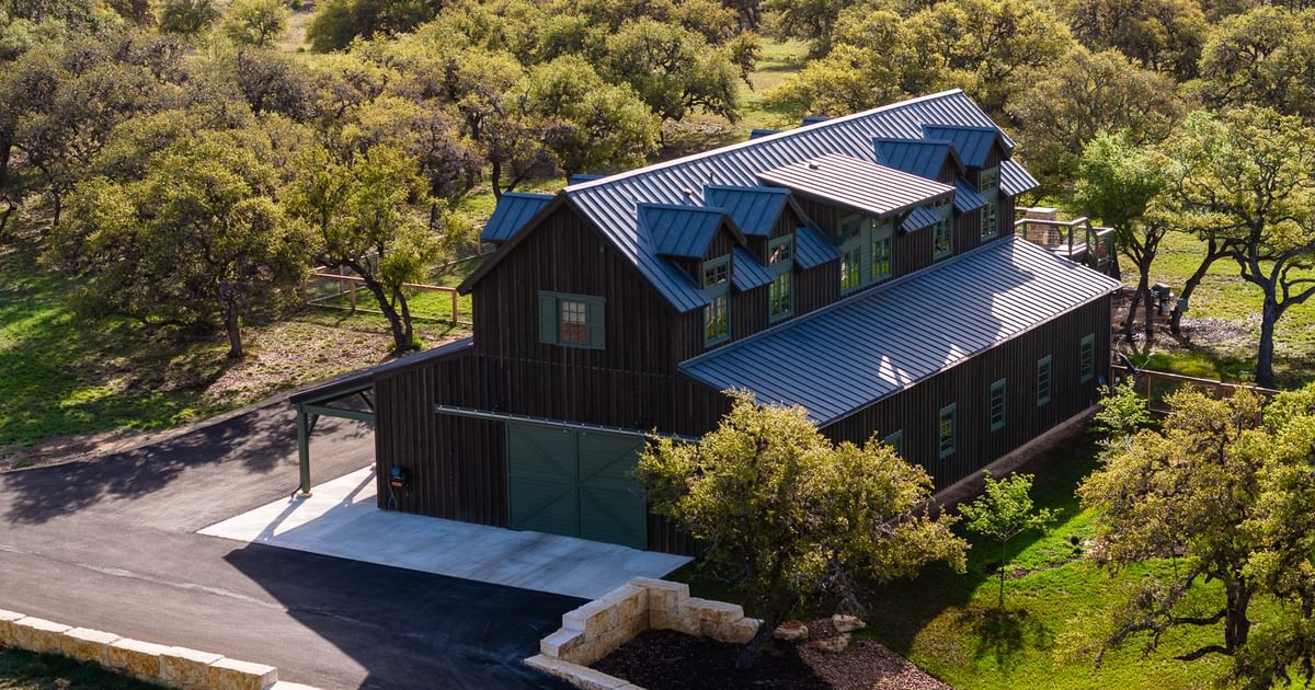 Timberlyne | Luxury Loft